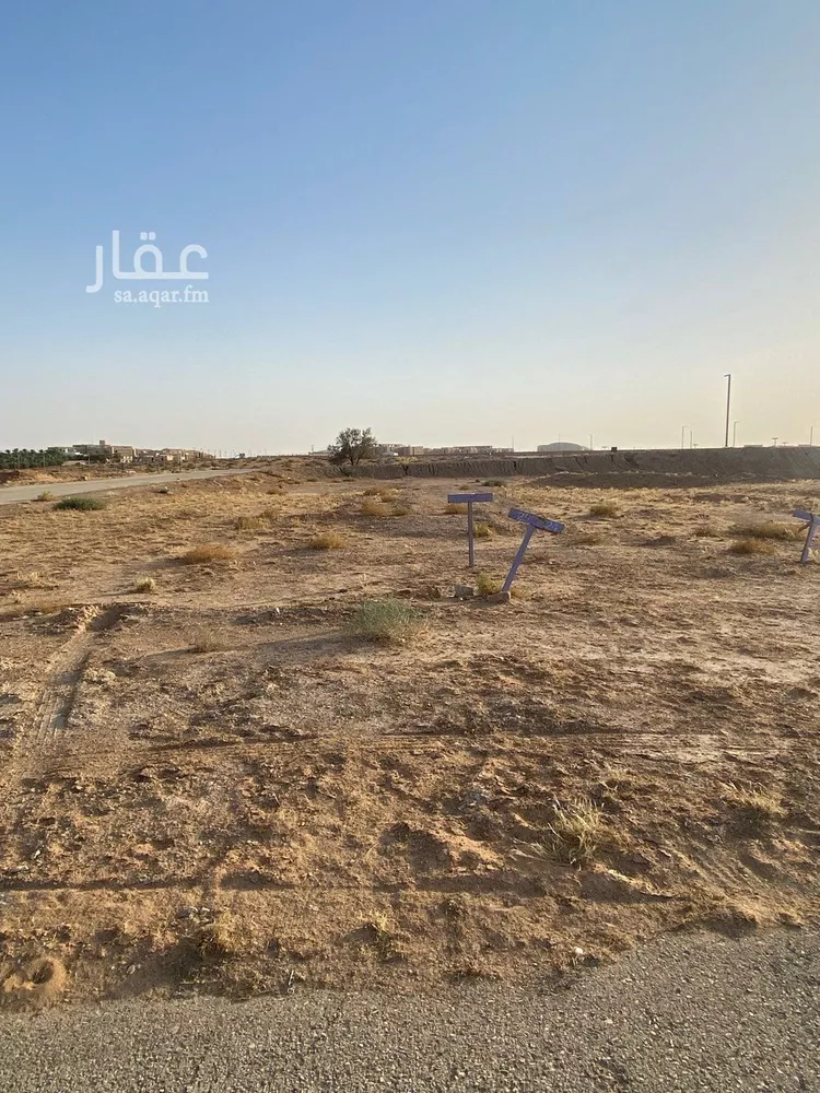 أرض للبيع في شارع المفرق وكمب الطرق 2099, حي الليوان, مدينة بريده, منطقة القصيم صورة 2