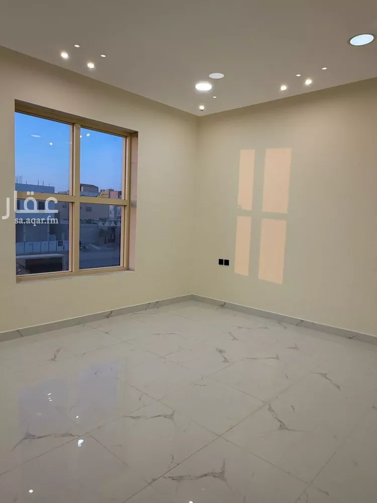 شقة للإيجار في شارع عمرو ابن شجيرة, حي النخيل, مدينة بريدة, منطقة القصيم صورة 3