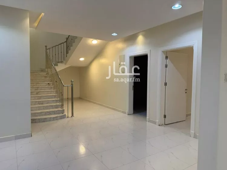 فيلا للإيجار في شارع الشقة 539, حي الشفق, مدينة بريدة, منطقة القصيم صورة 3