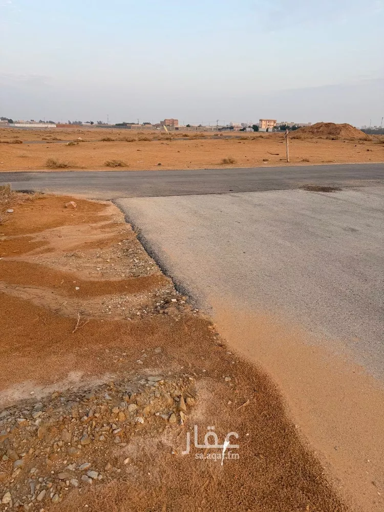 أرض للبيع في حي الشقة, مدينة بريدة, منطقة القصيم صورة 3