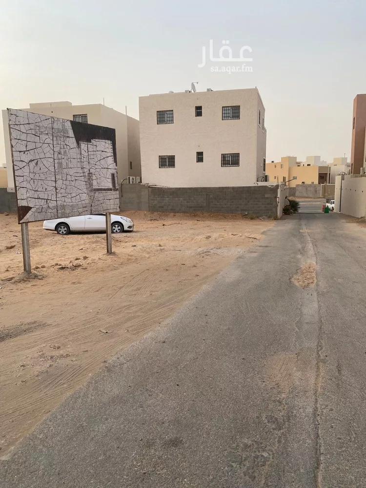 أرض للبيع في شارع البراء بن عازب, حي الشقة, مدينة بريده, منطقة القصيم صورة 3