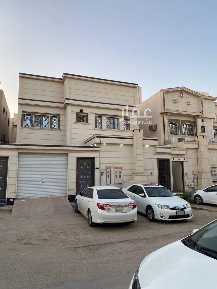 فيلا للبيع في شارع عمار الحسني, حي الرمال, مدينة الرياض, منطقة الرياض