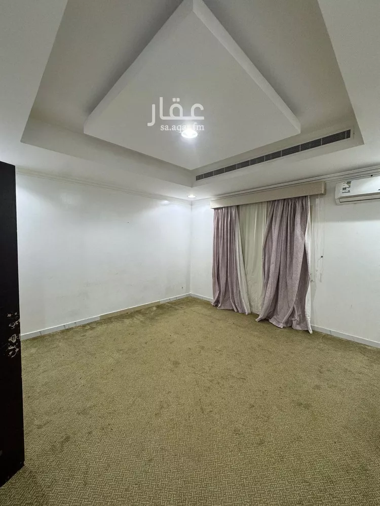فيلا للبيع في شارع وادي السليف, حي القادسية, مدينة الرياض, منطقة الرياض صورة 5