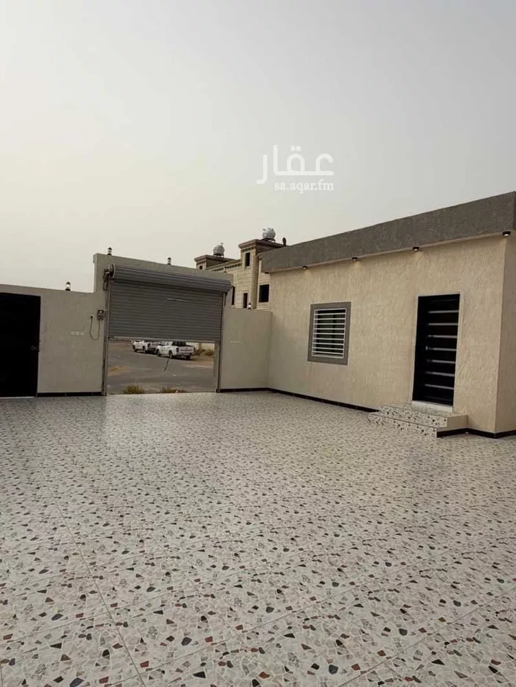 Villa for Sale in Baish ALKHALIDIYA DIST 7