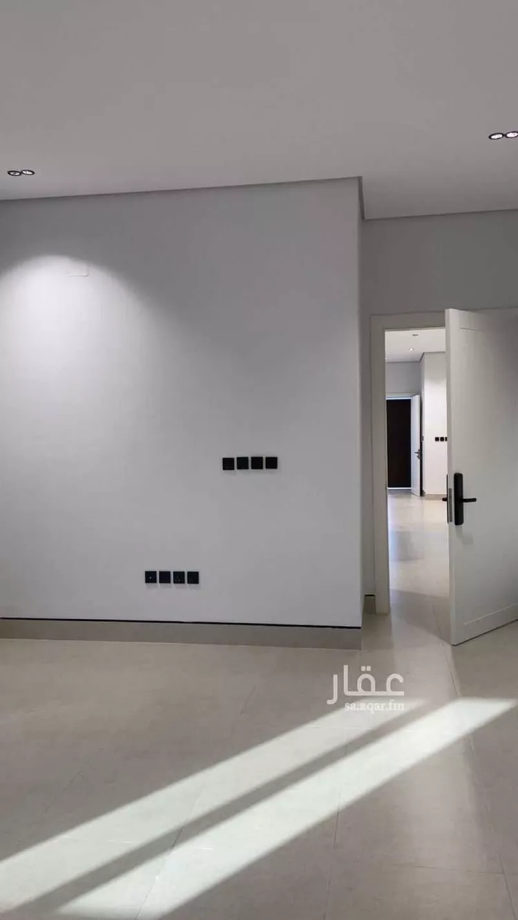 دور للبيع في شارع الجوادي, حي العارض, مدينة الرياض, منطقة الرياض 26