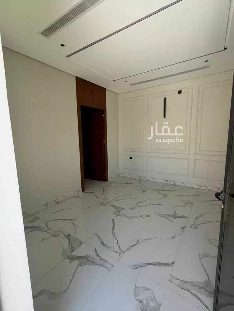 فيلا للبيع في شارع البرقيه, حي الرحاب, مدينة بريدة, منطقة القصيم صورة 3