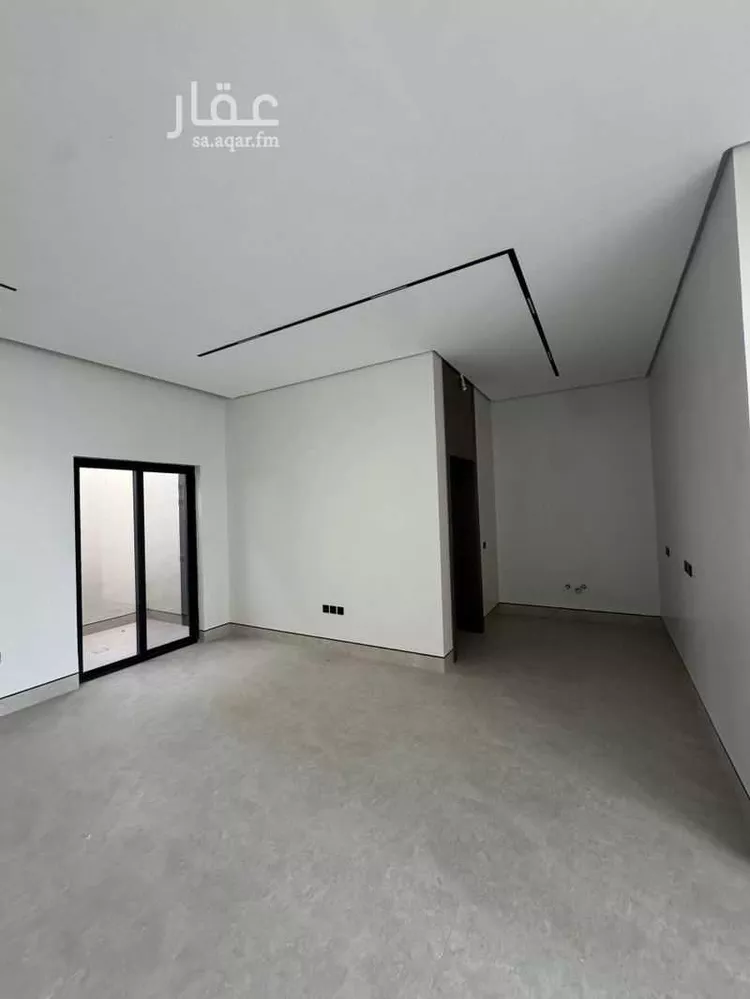 فيلا للبيع في شارع العنبر, حي السيف, مدينة الدمام, المنطقة الشرقية صورة 2