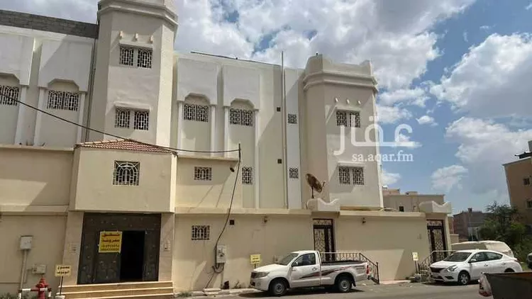 عمارة للبيع في شارع الخليج 36, حي الخليج, مدينة احد رفيده, منطقة عسير صورة 3
