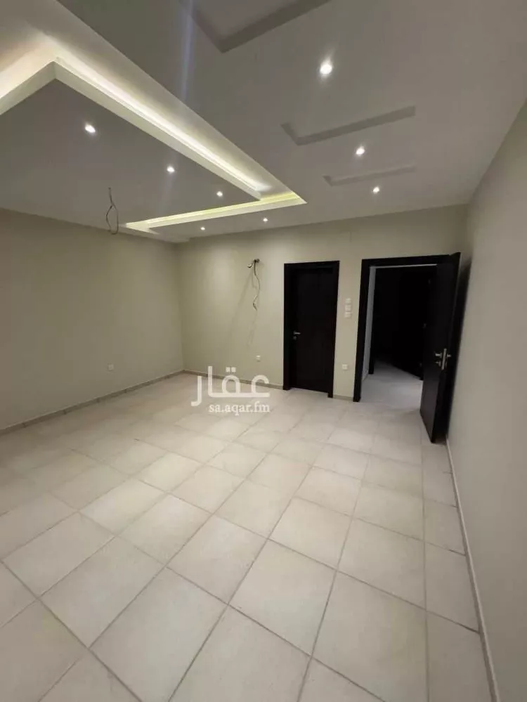 عمارة للإيجار في شارع احمد بن ادريس القرافي, حي الغمير, مدينة الطائف, منطقة مكة المكرمة