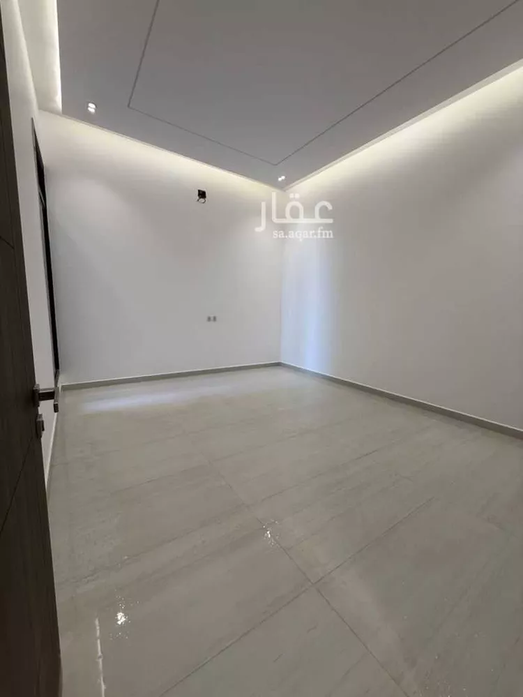 فيلا للبيع في شارع ابي الحسن علي الجرجاني, حي الرمال, مدينة الرياض, منطقة الرياض