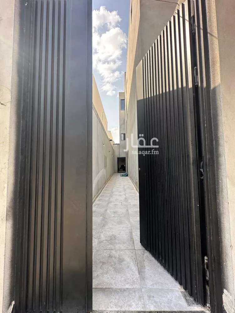 فيلا للبيع في شارع محمد بن طولون, حي العارض, مدينة الرياض, منطقة الرياض