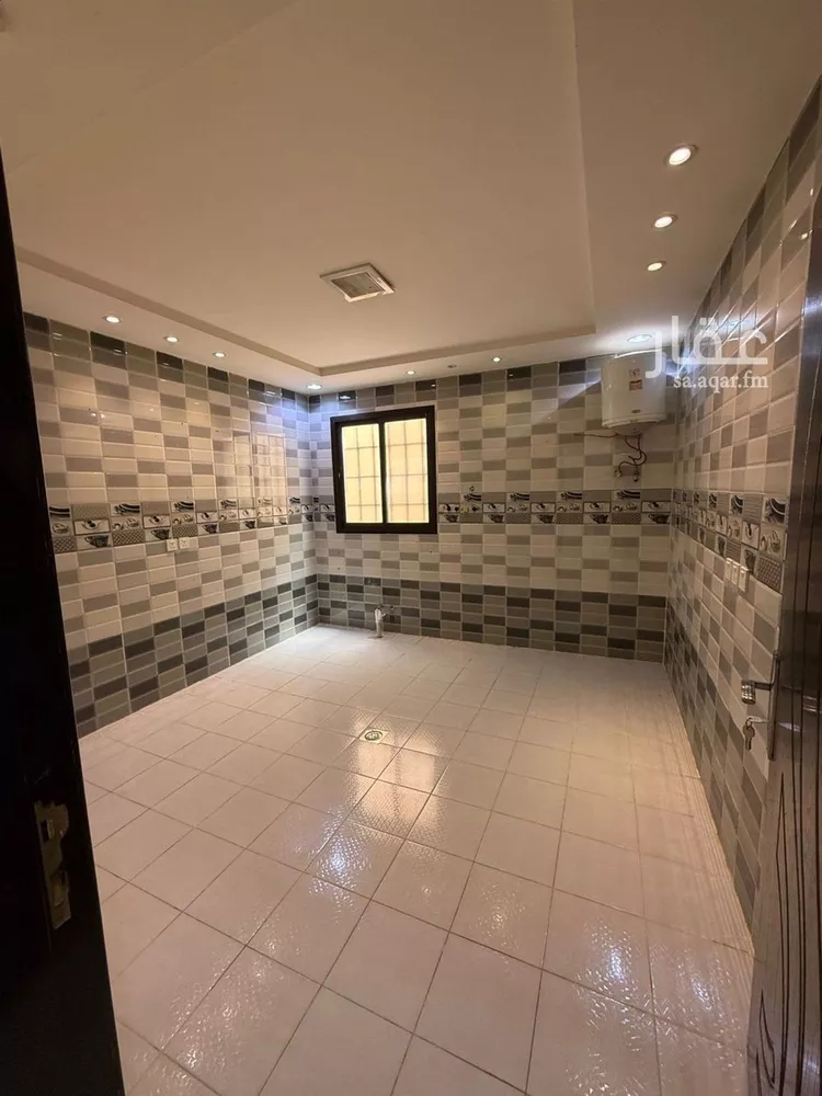 فيلا للإيجار في شارع منصور الحنبلي, حي العارض, مدينة الرياض, منطقة الرياض