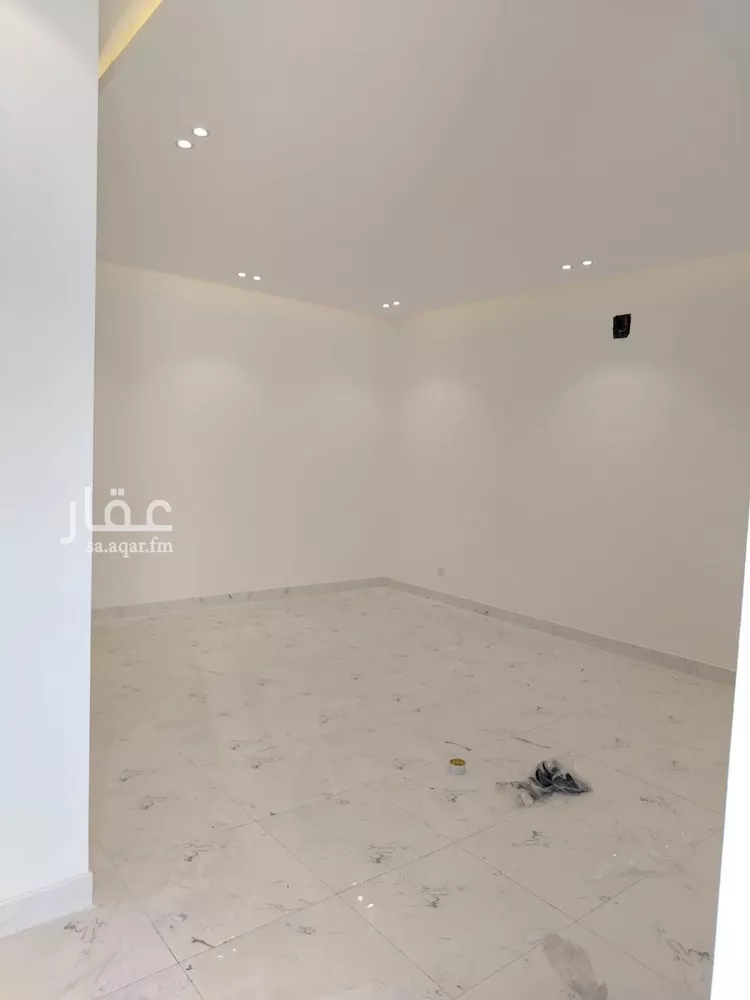 فيلا للبيع في شارع إسماعيل بن أبي اليسر, حي العارض, مدينة الرياض, منطقة الرياض صورة 3