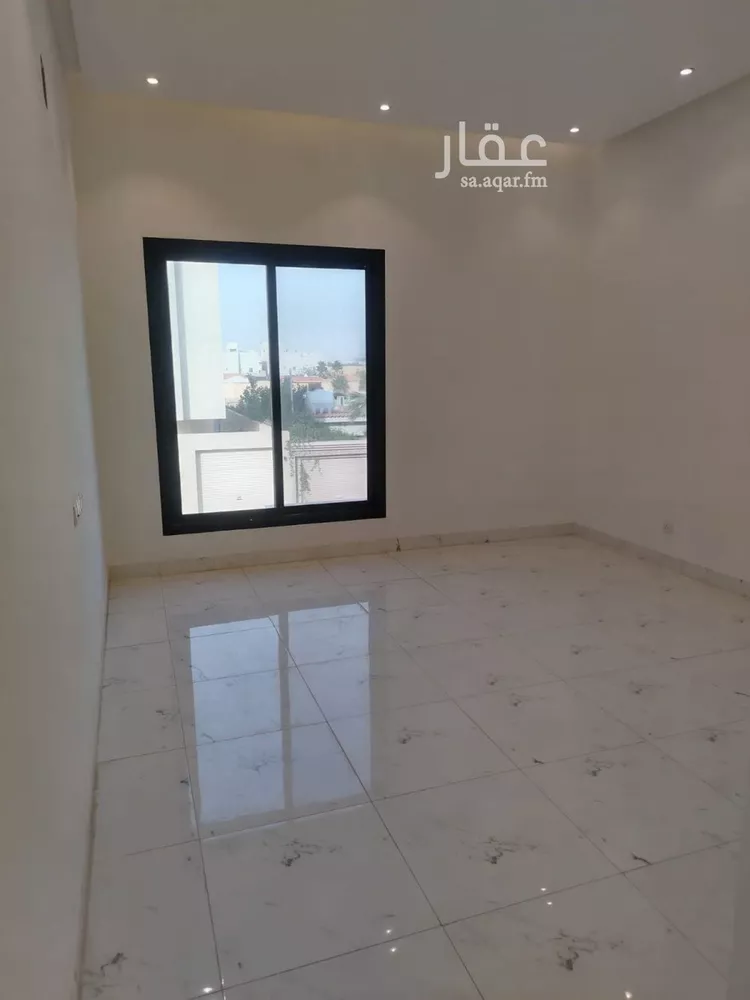 فيلا للبيع في شارع إسماعيل بن أبي اليسر, حي العارض, مدينة الرياض, منطقة الرياض صورة 3