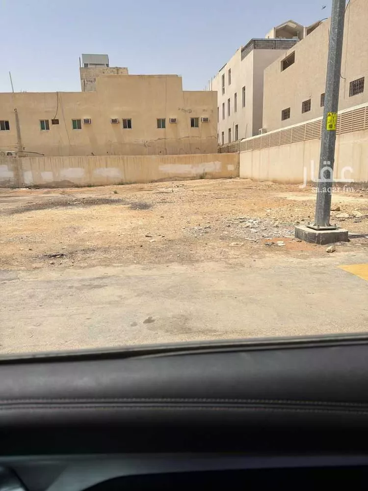 أرض للبيع في شارع صلالة, حي ظهرة لبن, مدينة الرياض, منطقة الرياض