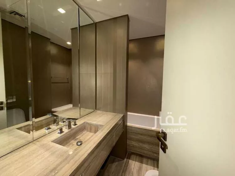 شقة للبيع في شارع الملك فهد الفرعي, حي العليا, مدينة الرياض, منطقة الرياض صورة 2