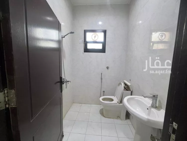 شقة للإيجار في شارع العزيزية الفرعي, حي العزيزية, مدينة الرياض, منطقة الرياض صورة 5