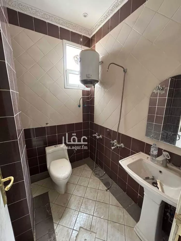 مكتب تجاري للإيجار في شارع الدائري الغربي الفرعي, حي العوالي, مدينة الرياض, منطقة الرياض صورة 3