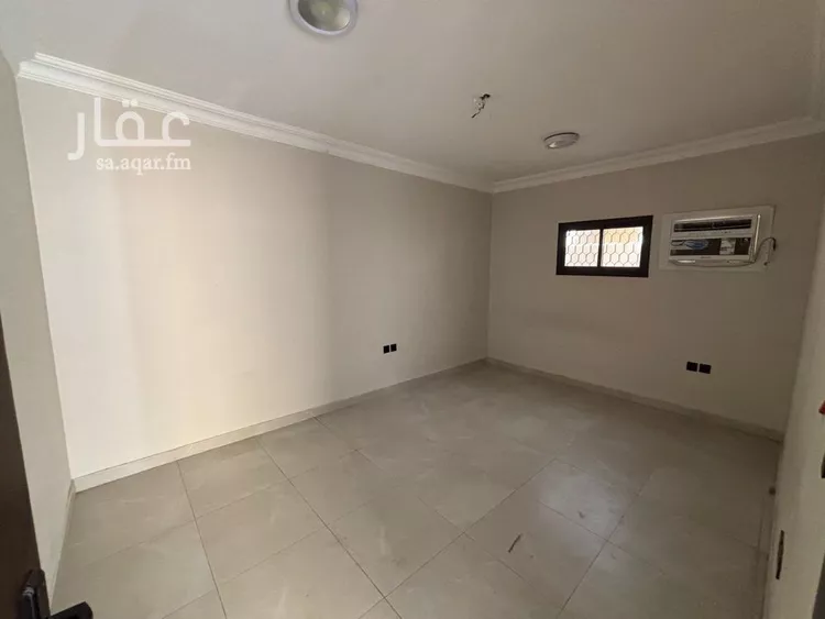 شقة للإيجار في شارع العزيزية الفرعي, حي العزيزية, مدينة الرياض, منطقة الرياض صورة 2