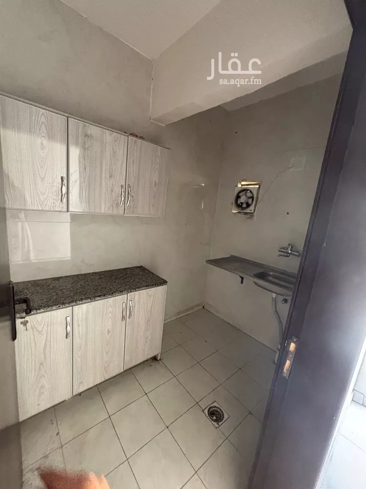 شقة للإيجار في شارع العزيزية الفرعي, حي العزيزية, مدينة الرياض, منطقة الرياض صورة 5