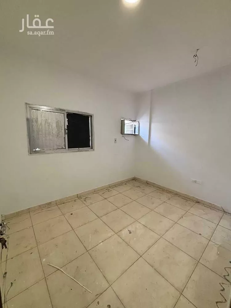 عمارة للإيجار في شارع عبدالرحمن المقرئ, حي العزيزية, مدينة الرياض, منطقة الرياض صورة 2