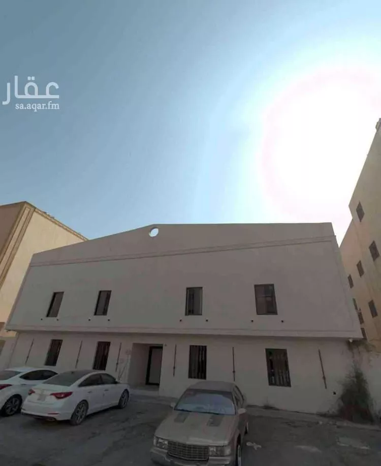 عمارة للبيع في شارع مسلمة الأنصاري ، حي الازدهار ، الرياض ، منطقة الرياض