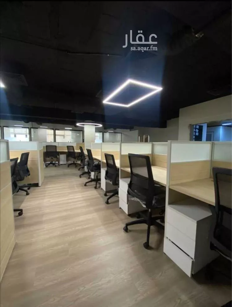 مكتب تجاري للإيجار في شارع تميم الدارى, حي الدريهمية, مدينة الرياض, منطقة الرياض صورة 4