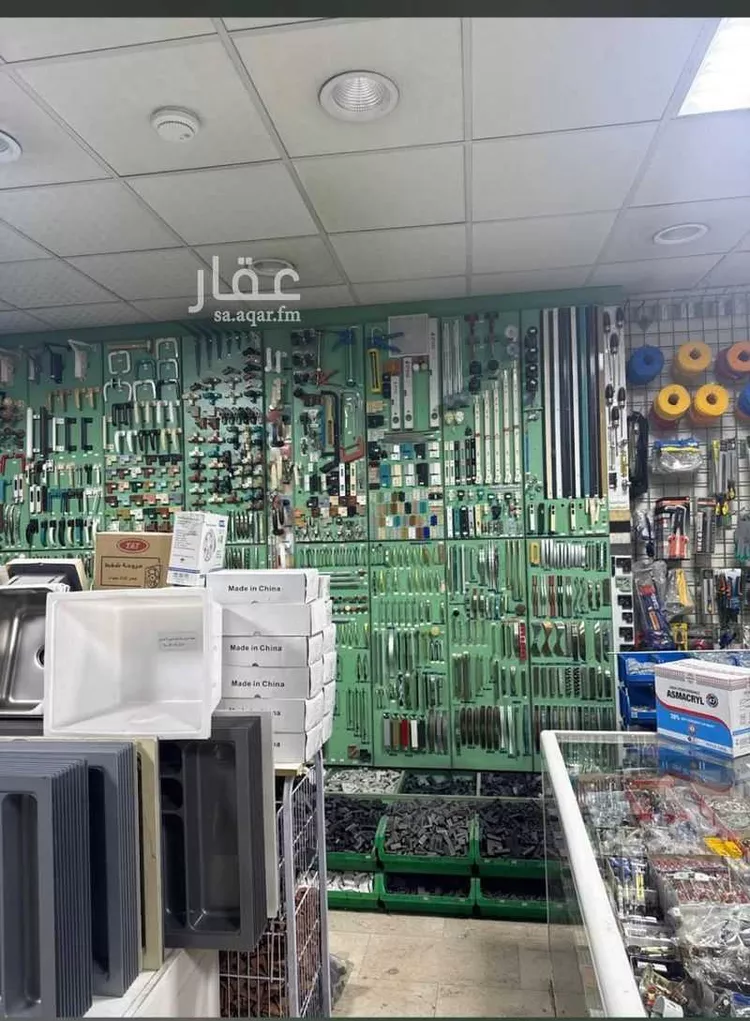 محل للبيع في شارع اسماعيل بن يوسف ، حي الصناعية القديمة ، الرياض ، منطقة الرياض