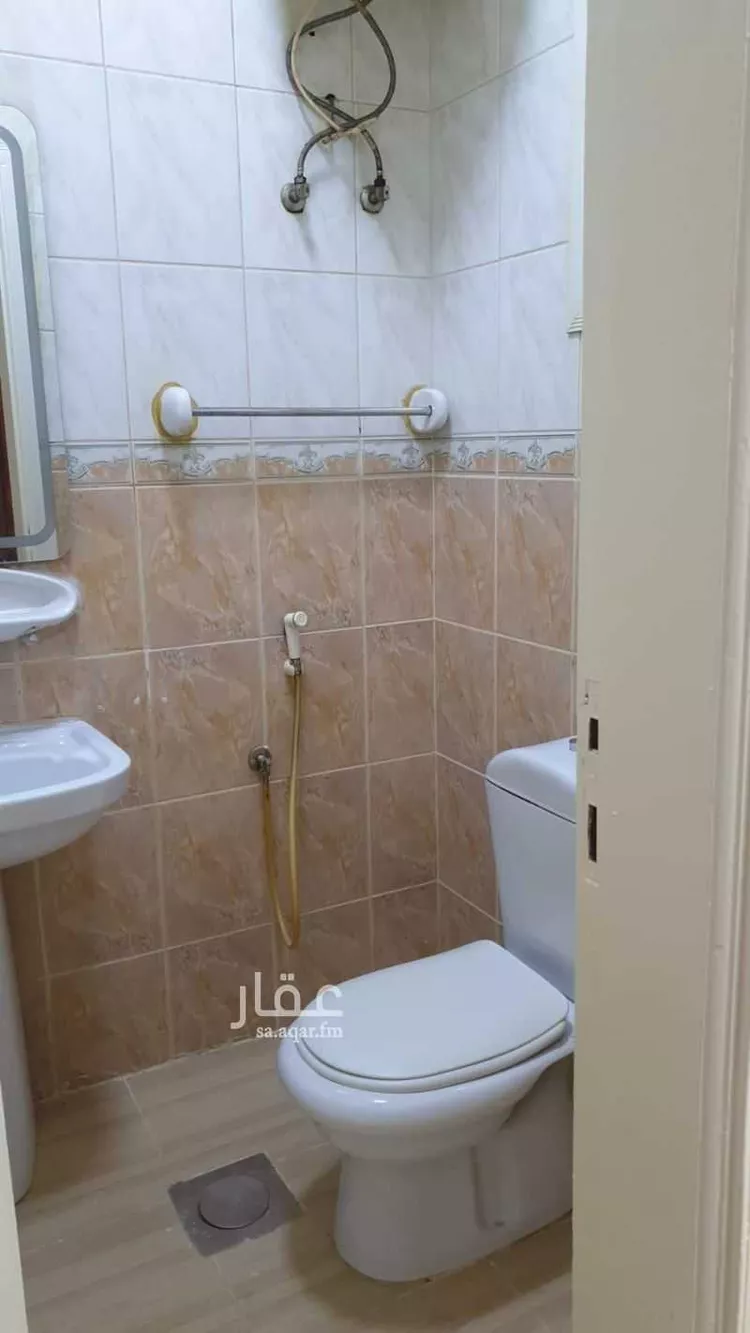 Building for Rent in Jeddah Al Bawadi صورة 2