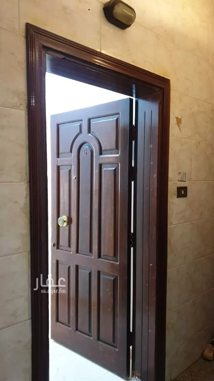 عمارة للإيجار في شارع إياس المزنى, حي البوادي, مدينة جدة, منطقة مكة المكرمة