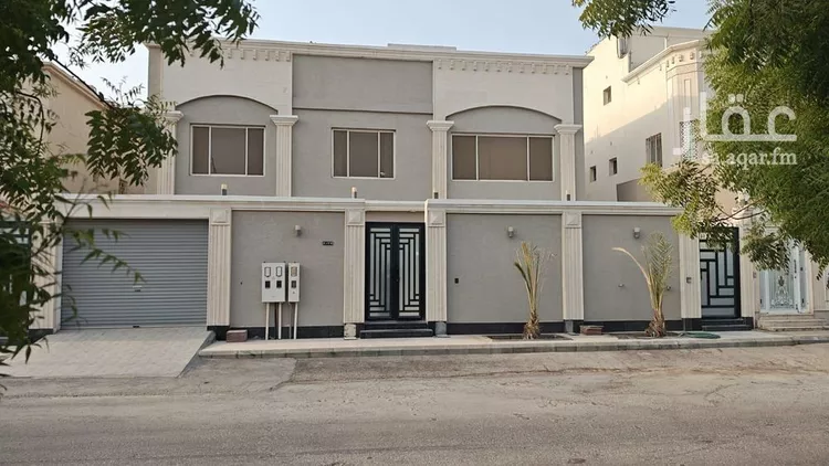 فيلا للبيع في شارع الحسن بن ثواب, حي العروبة, مدينة الدمام, المنطقة الشرقية صورة 2