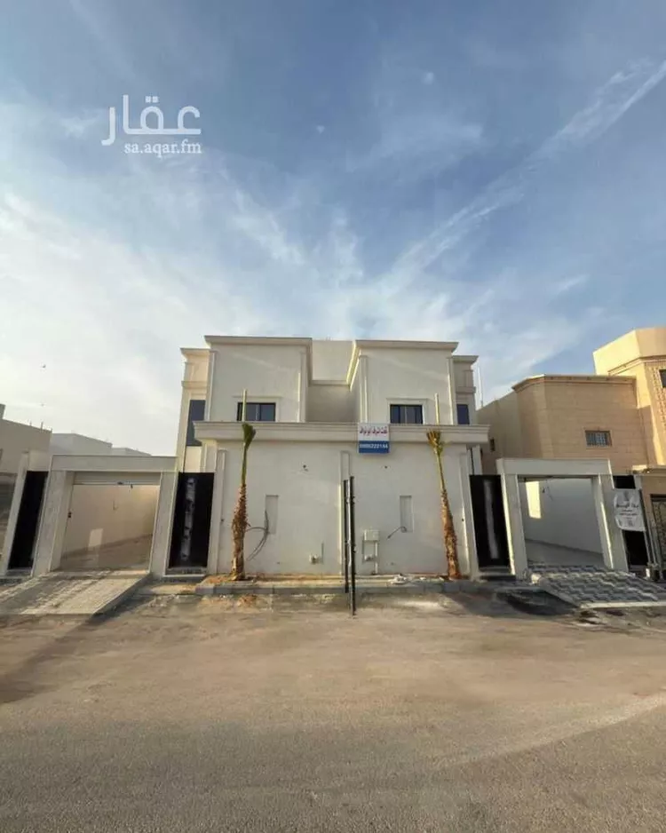 فيلا للبيع في شارع ابن الصاحب, حي الورود, مدينة الخرج, منطقة الرياض