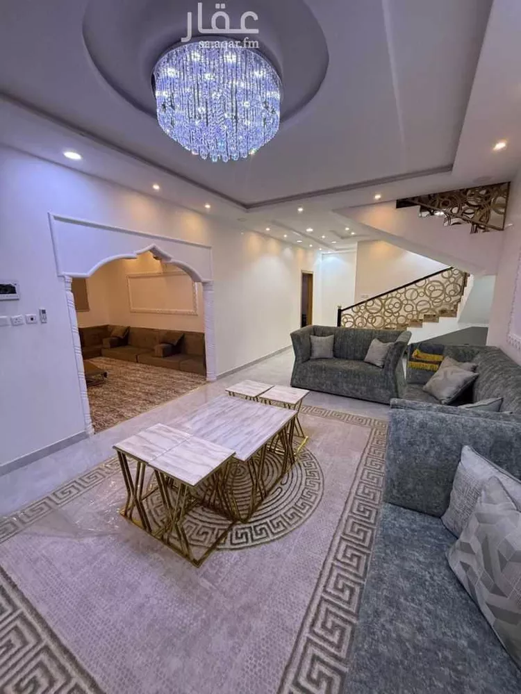 فيلا للبيع في شارع حلل بنت محمد المشهدي, حي المهدية, مدينة الرياض, منطقة الرياض صورة 5