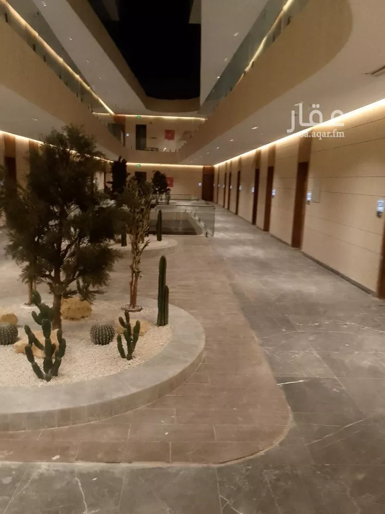 عمارة للإيجار في شارع عبدالله المويس, حي الرمال, مدينة الرياض, منطقة الرياض
