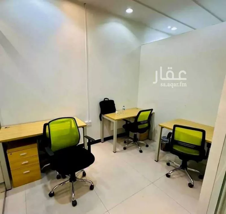 مكتب تجاري للإيجار في شارع صيدا, حي الدريهمية, مدينة الرياض, منطقة الرياض صورة 2