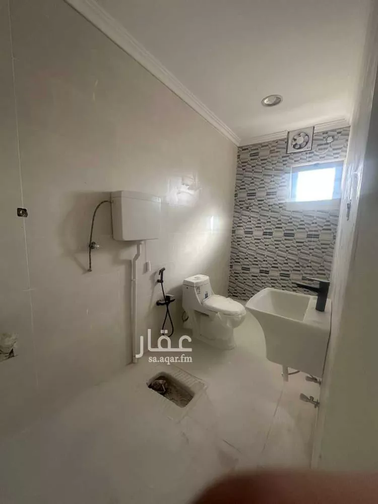 عمارة للبيع في شارع ابو الفضائل بن احمد, حي العاصمة, مدينة الاحساء, المنطقة الشرقية صورة 4