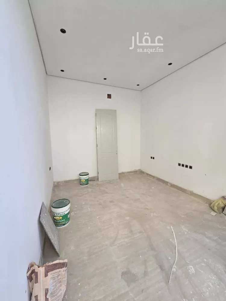 دور للبيع في شارع حجر بن النعمان, حي الخليج, مدينة الرياض, منطقة الرياض