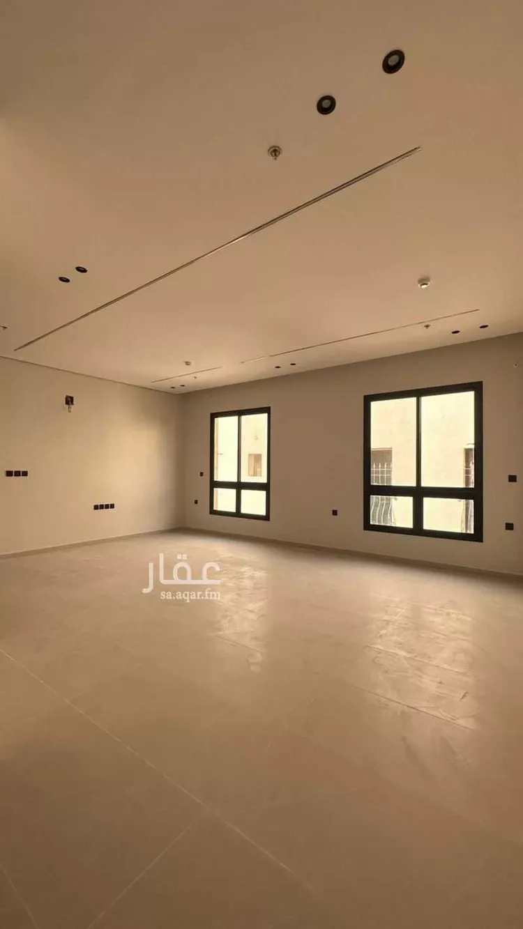 شقة للبيع في شارع ابن أبي الشكر الفلكي, حي المهدية, مدينة الرياض, منطقة الرياض صورة 4