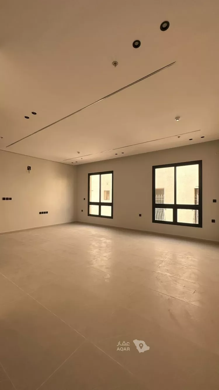 شقة للبيع في شارع ابن أبي الشكر الفلكي, حي المهدية, مدينة الرياض, منطقة الرياض 15
