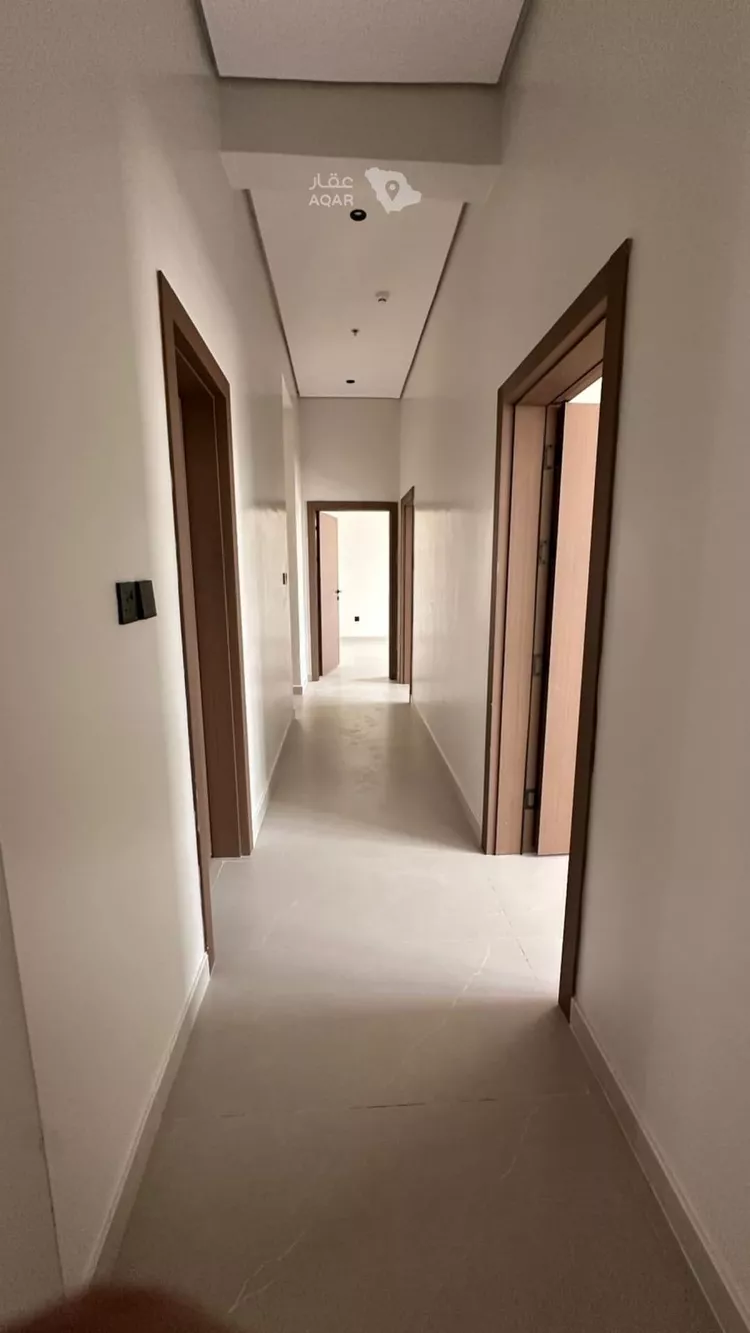 شقة للبيع في شارع ابن أبي الشكر الفلكي, حي المهدية, مدينة الرياض, منطقة الرياض 11