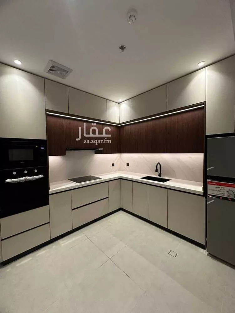 شقة للإيجار في حي البحر, مدينة الخبر, المنطقة الشرقية 9