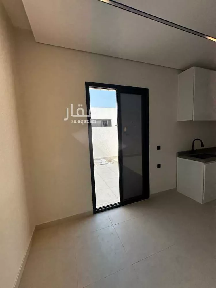 شقة للإيجار في حي البحر, مدينة الخبر, المنطقة الشرقية 12