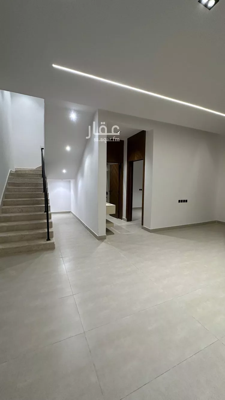 Villa for Sale in Riyadh Tuwaiq 10
