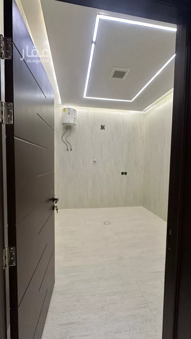Floor for Sale in Riyadh Tuwaiq 13