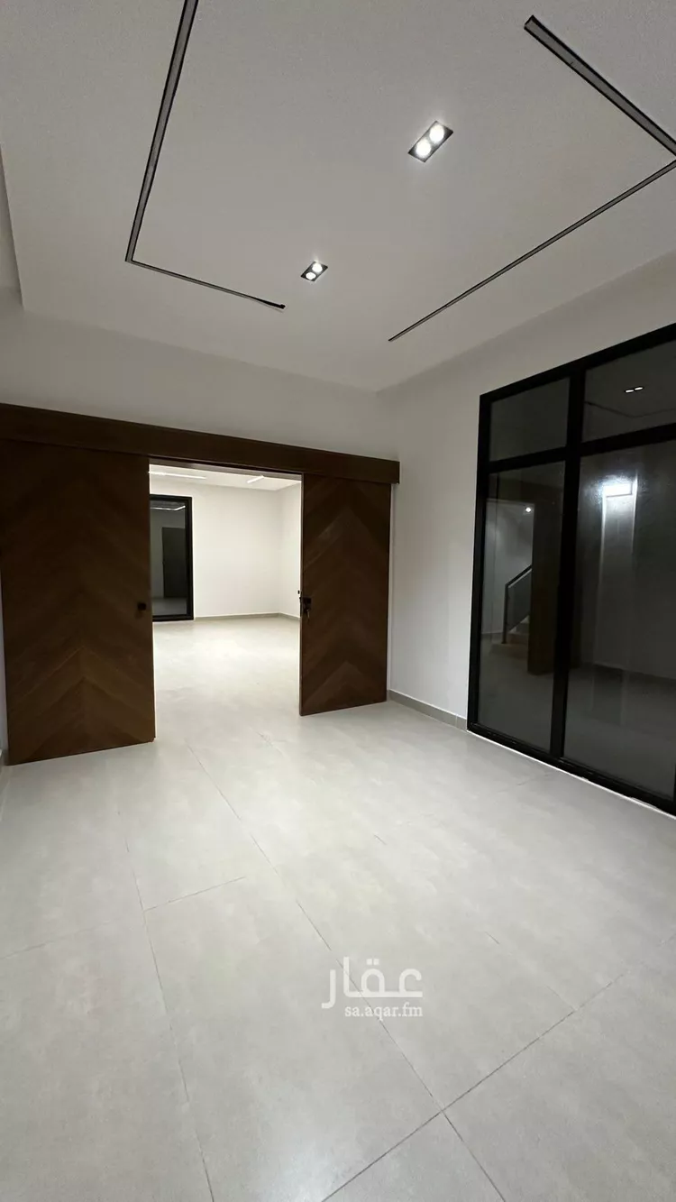 Villa for Sale in Riyadh Tuwaiq 16