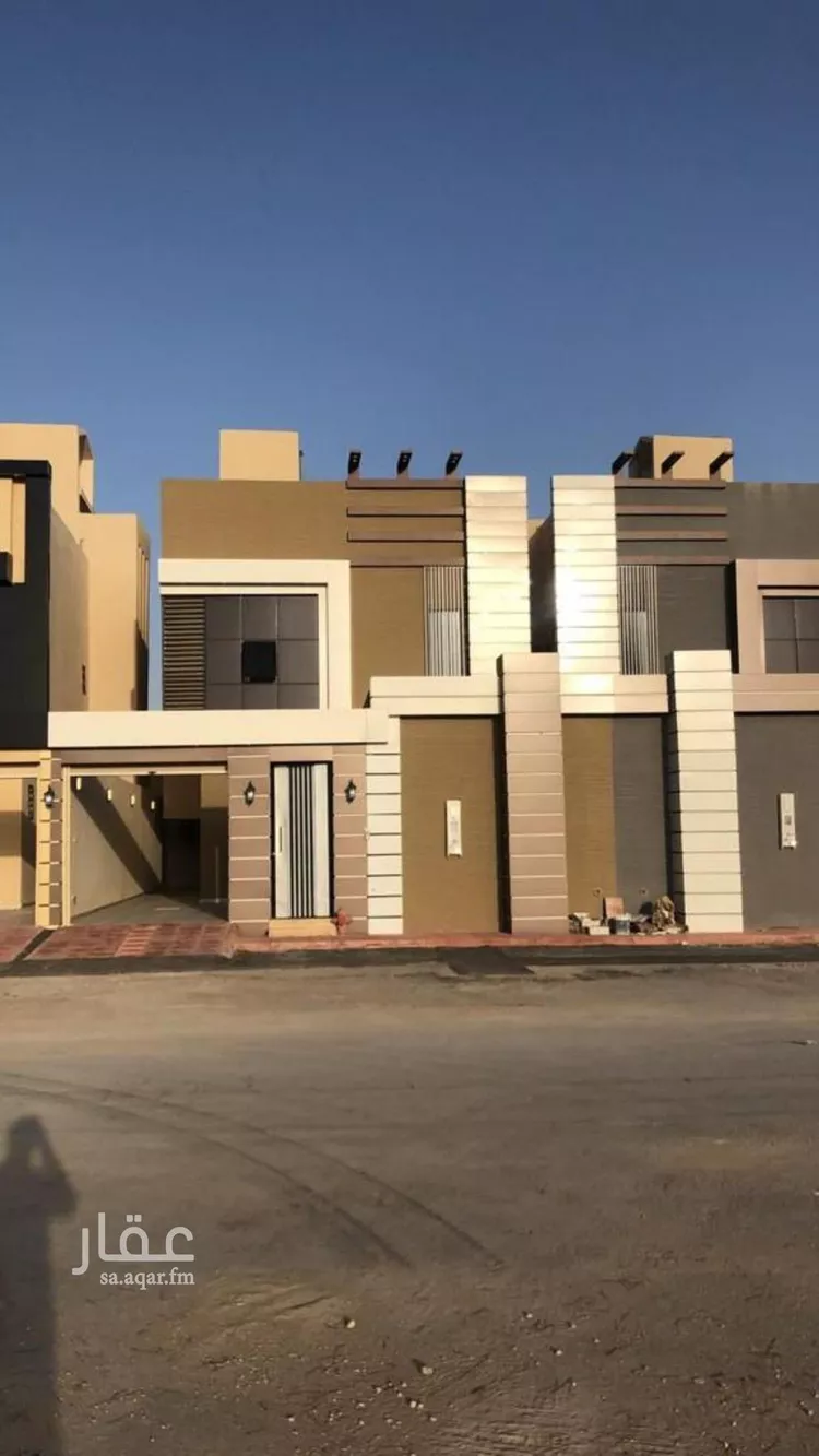 فيلا للبيع في شارع الحسن السكري, حي بدر, مدينة الرياض, منطقة الرياض