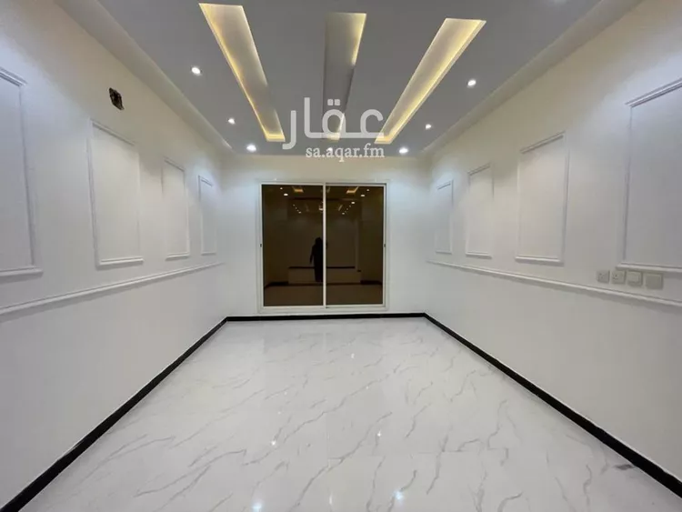 فيلا للبيع في شارع الحسن السكري, حي بدر, مدينة الرياض, منطقة الرياض صورة 4