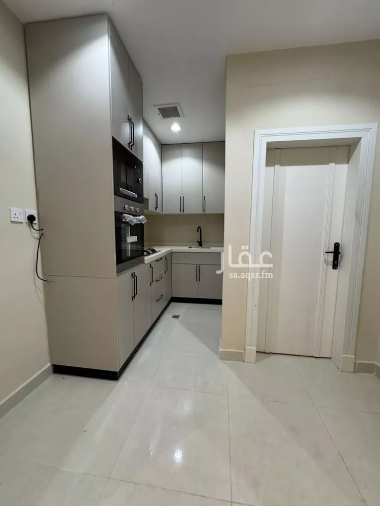 شقة للبيع في شارع عثمان التميمي, حي قرطبة, مدينة الرياض, منطقة الرياض 9