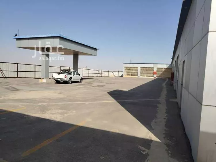 محل للبيع في شارع 2995381, حي عريض, مدينة الرياض, منطقة الرياض