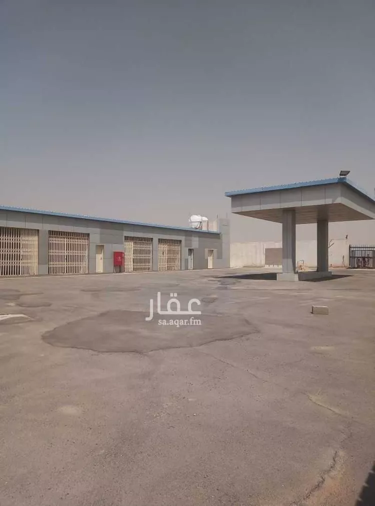 محل للبيع في شارع ممر13 ، حي عريض ، الرياض ، منطقة الرياض صورة 2